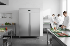 Chladicí skříň plné dveře - TEFCOLD GUC 140