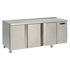 
                                    Stůl chladicí elektrický GN1/1, 3 dveře, deska bez lemu, nerez 230V
                                
