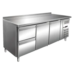 
                                    Stůl chladicí GN 3D-2D2Z
                                